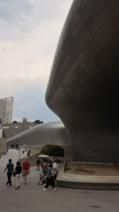 東大門デザインプラザ